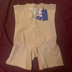Honeylove super power short